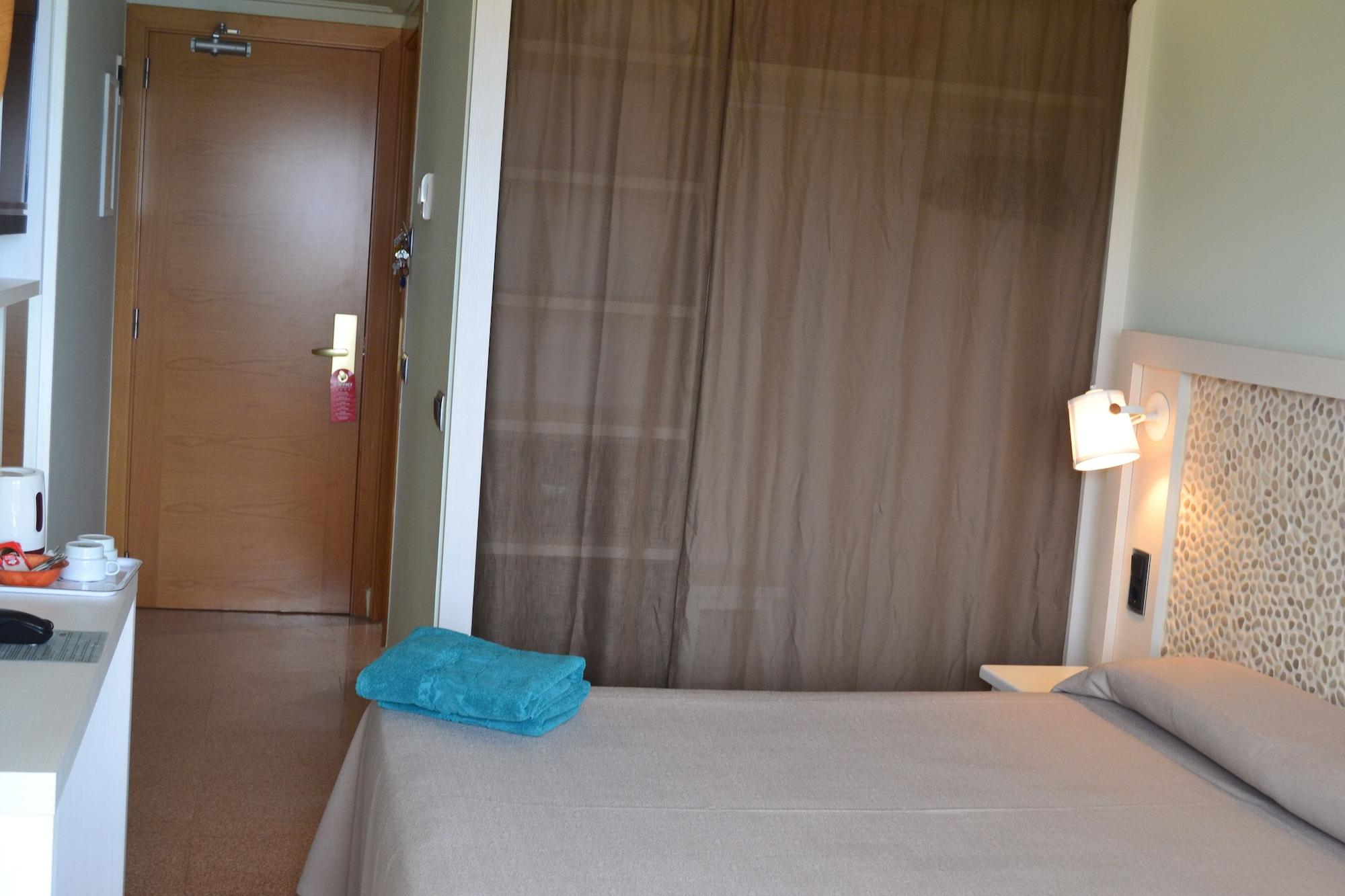 Caprici Beach Hotel&Spa Santa Susanna Exterior foto