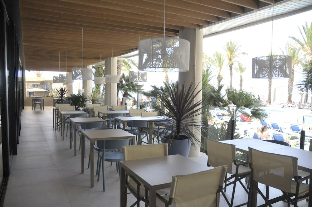 Caprici Beach Hotel&Spa Santa Susanna Exterior foto
