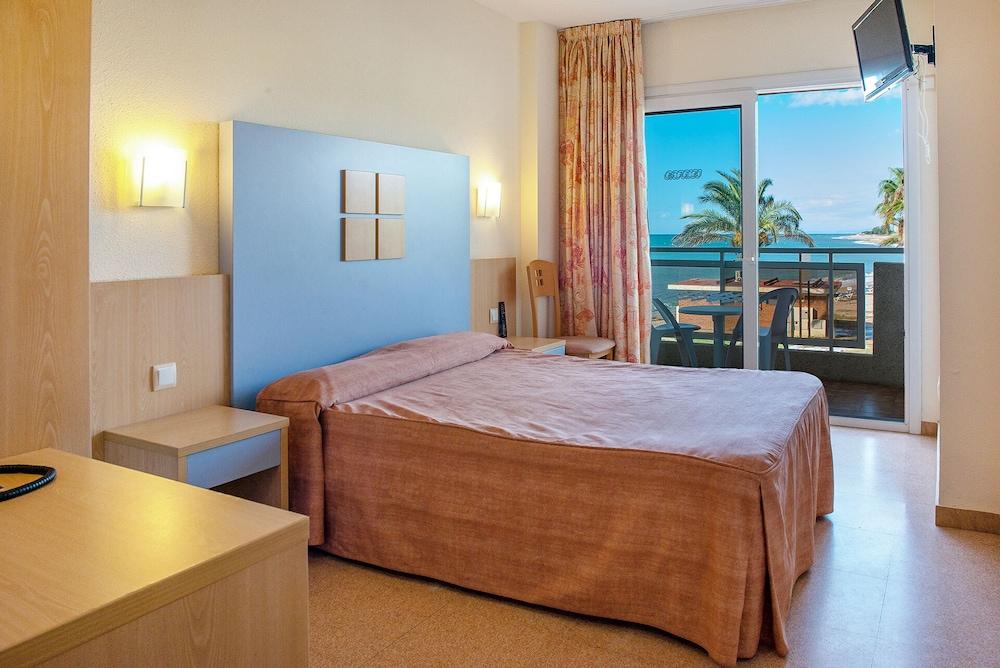 Caprici Beach Hotel&Spa Santa Susanna Exterior foto